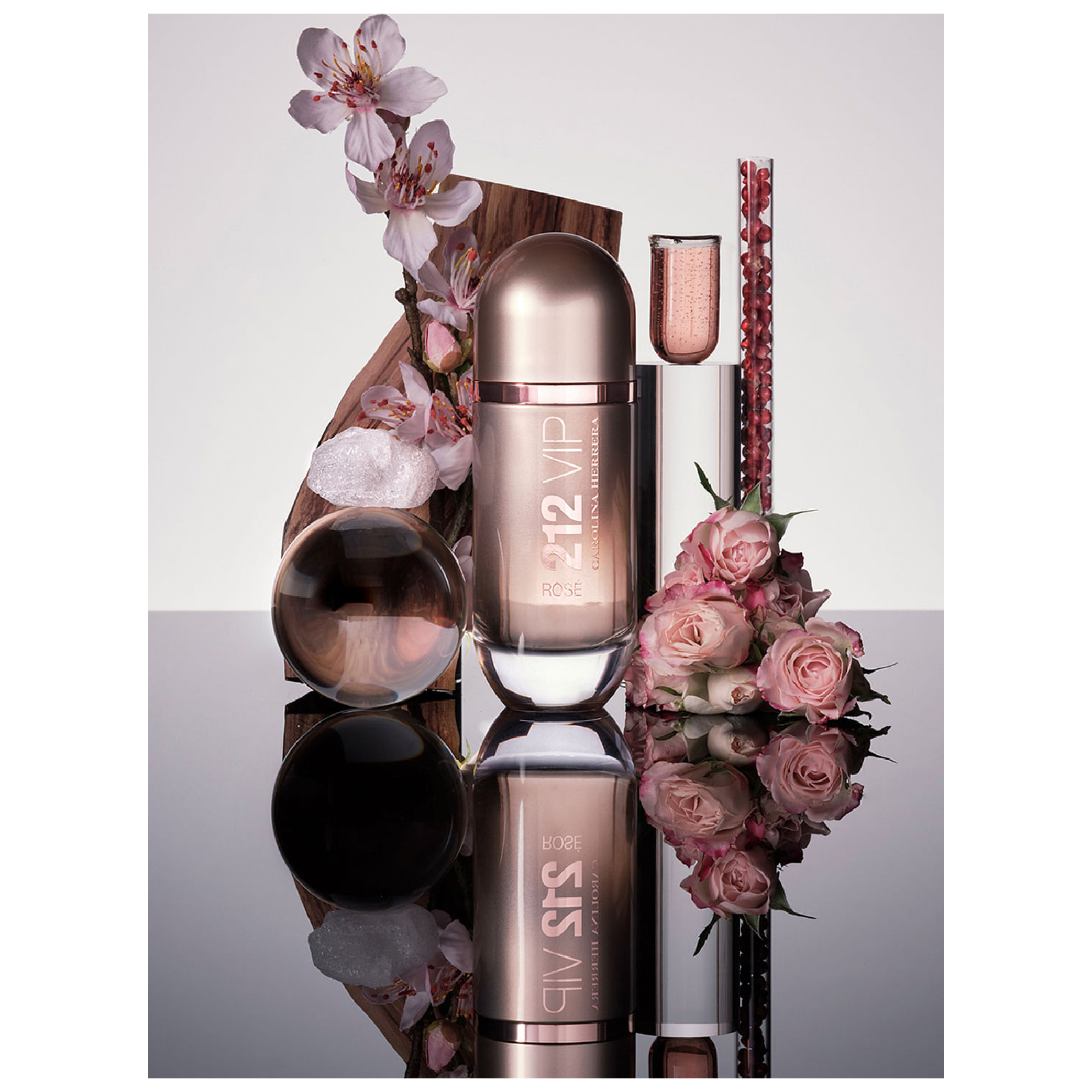 Carolina Herrera 212 Vip Rose Eau de Parfum for Women