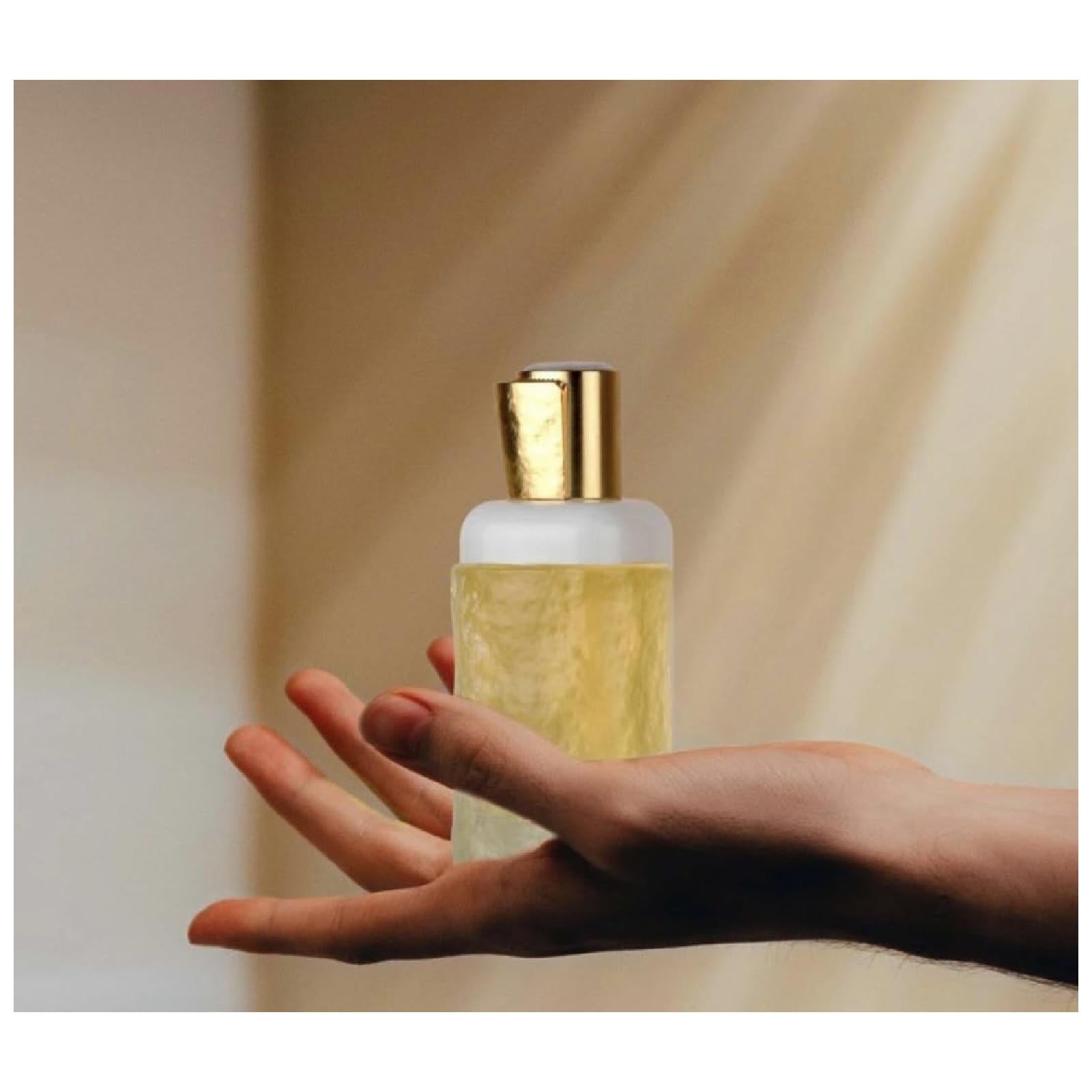 Lattafa Ajayeb Dubai Portrait Eau de Parfum for Everyone