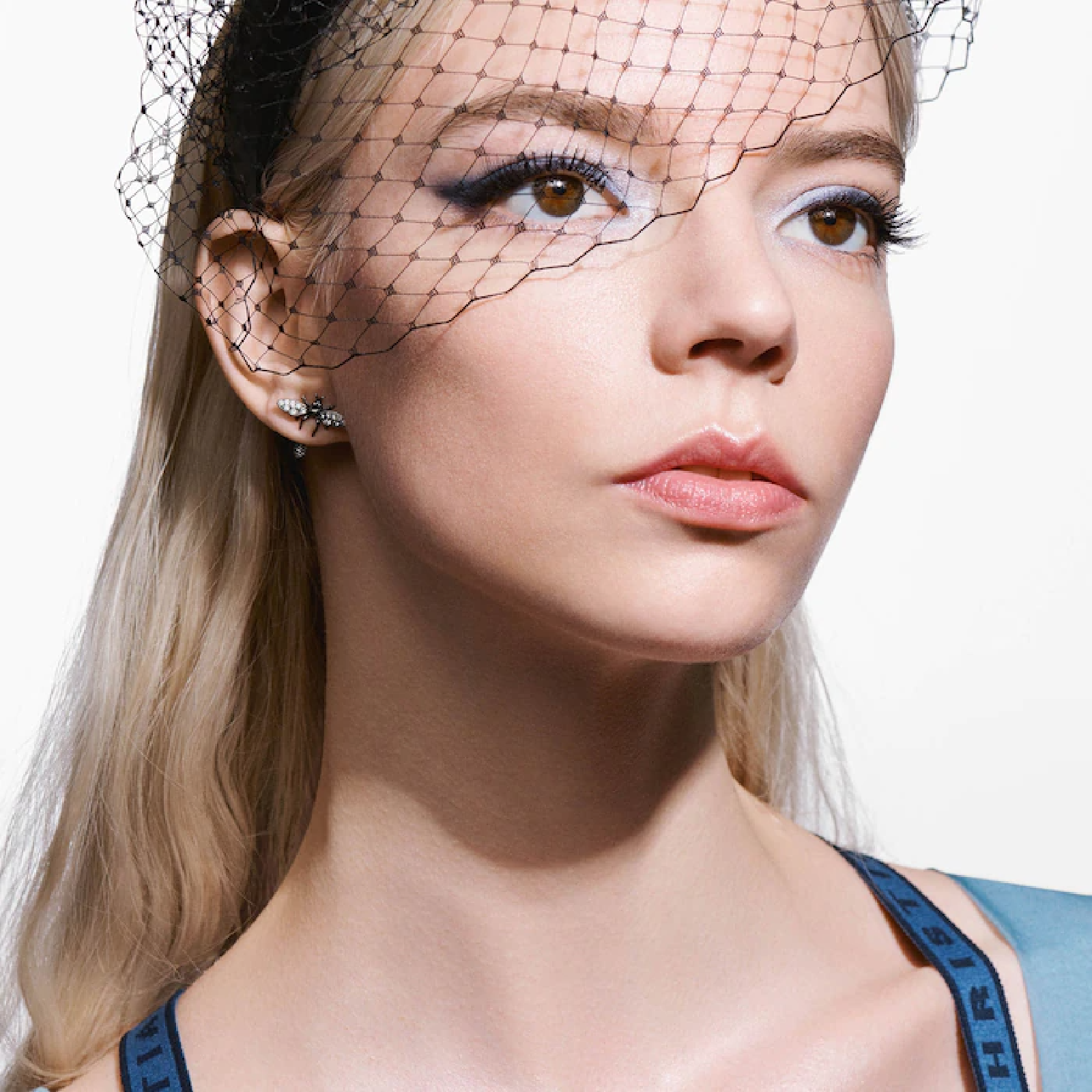 Dior Mascara Professionnel Volume Sur-Mesure for Women