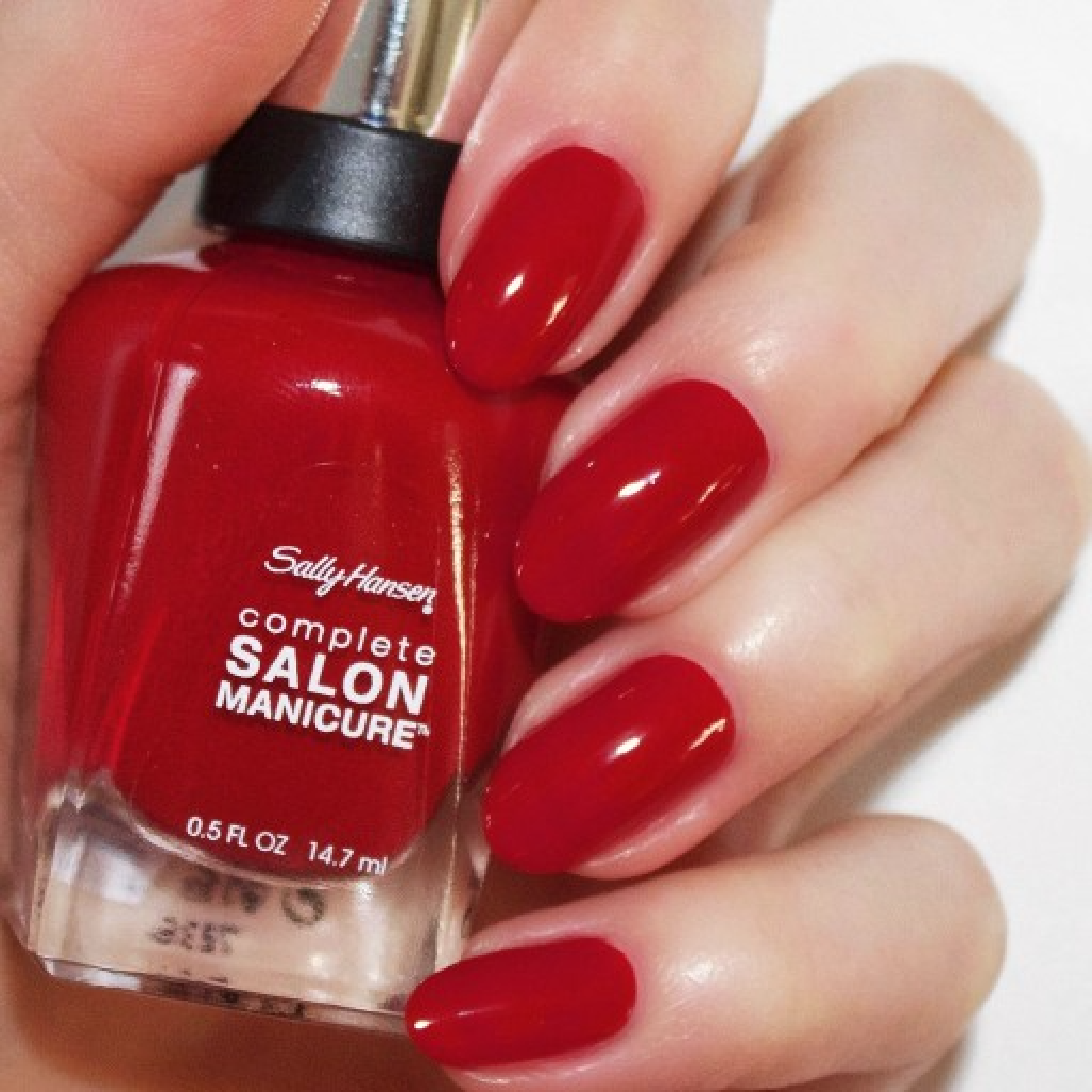 Sally Hansen Complete Salon Manicure
