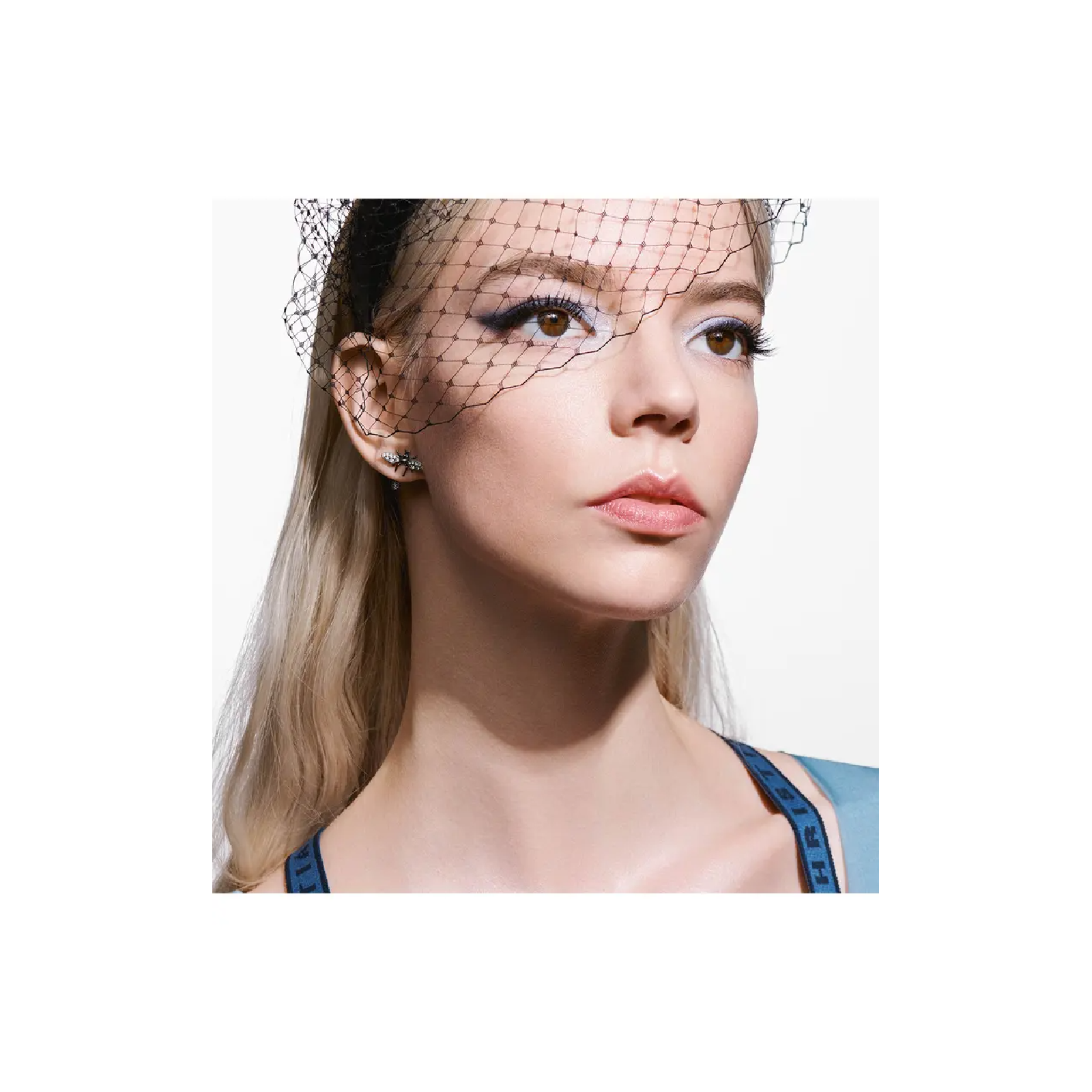 Diorshow Iconic Waterproof Extreme Wear High Intensity Lash Curler for Women